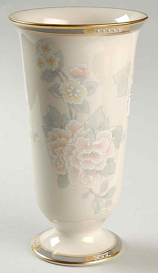 McKinley 8" Vase by Lenox-1