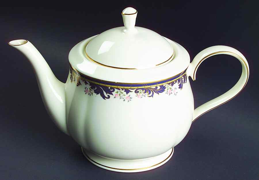 Meadow Breeze Teapot & Lid by Lenox-1