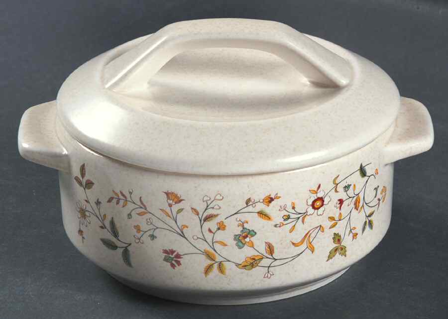 Merriment Individual Casserole & Lid by Lenox-1