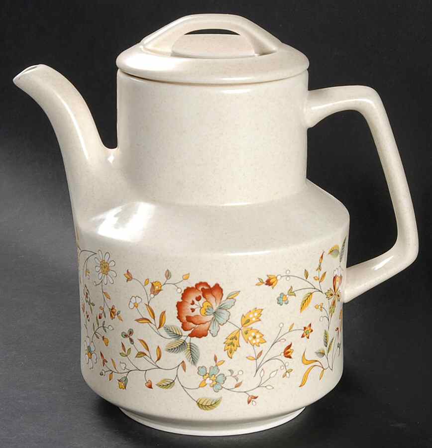 Merriment Coffee Pot & Lid by Lenox-1