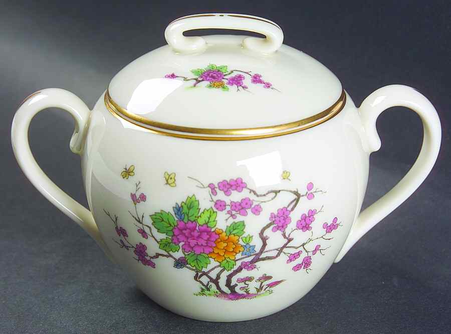 Ming Coupe Sugar Bowl & Lid by Lenox-1