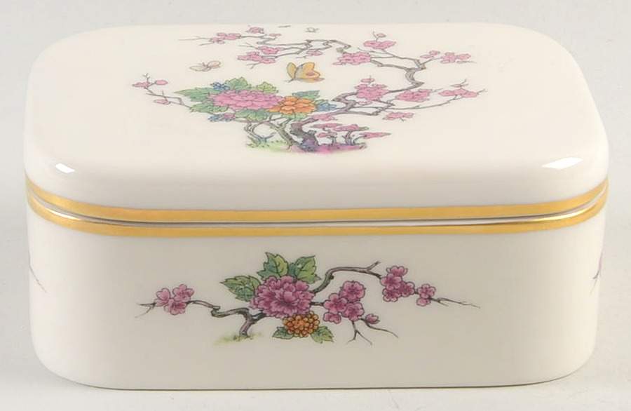 Ming-Birds (Older, Cream, Black Green Stamp) Cigarette Box & Lid by Lenox-1