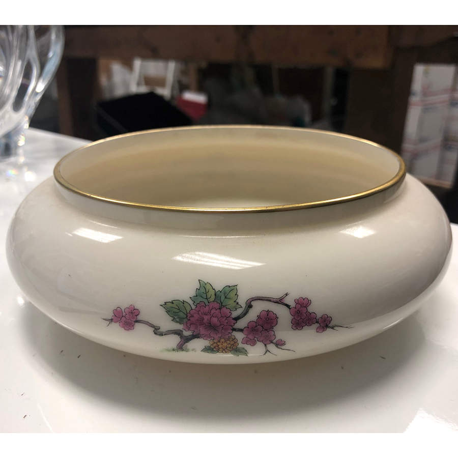 Ming-Birds (Older, Cream, Black Green Stamp) 7" Round Flower Bowl by Lenox-1