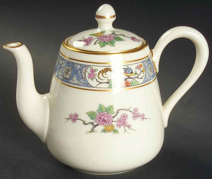 Ming-Birds (Older, Cream, Black Green Stamp) Shape 934 Breakfast Teapot & Lid by Lenox-1