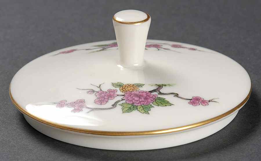 Ming-Birds (Older, Cream, Black Green Stamp) Lid for Shape 1690 Teapot by Lenox-1