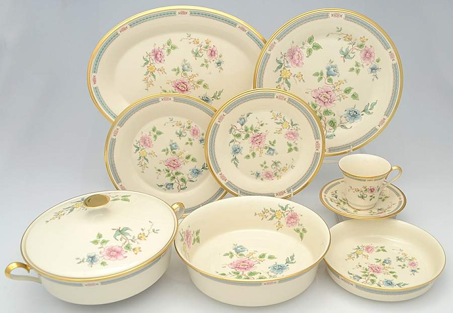 Morning Blossom 52 Piece Set by Lenox-1