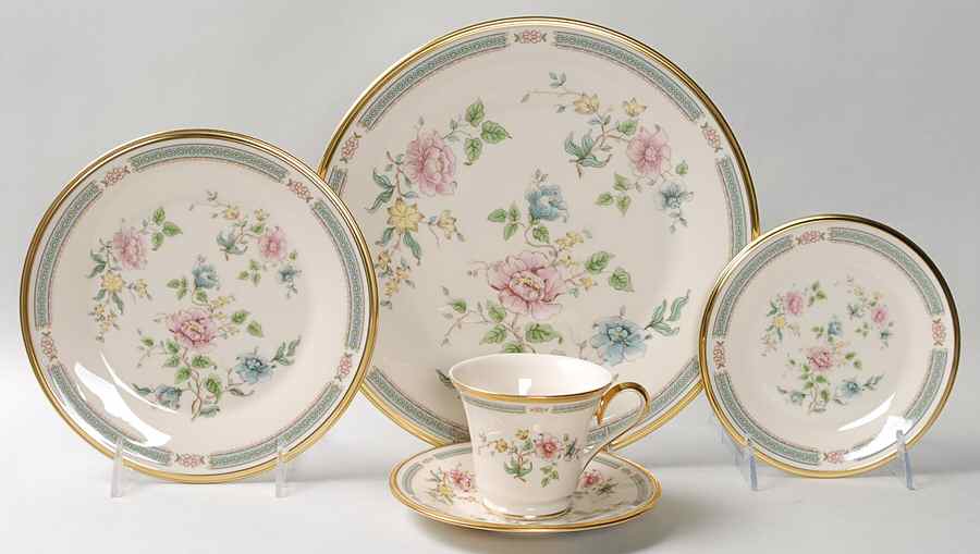 Morning Blossom 5 Piece Place Setting by Lenox-1