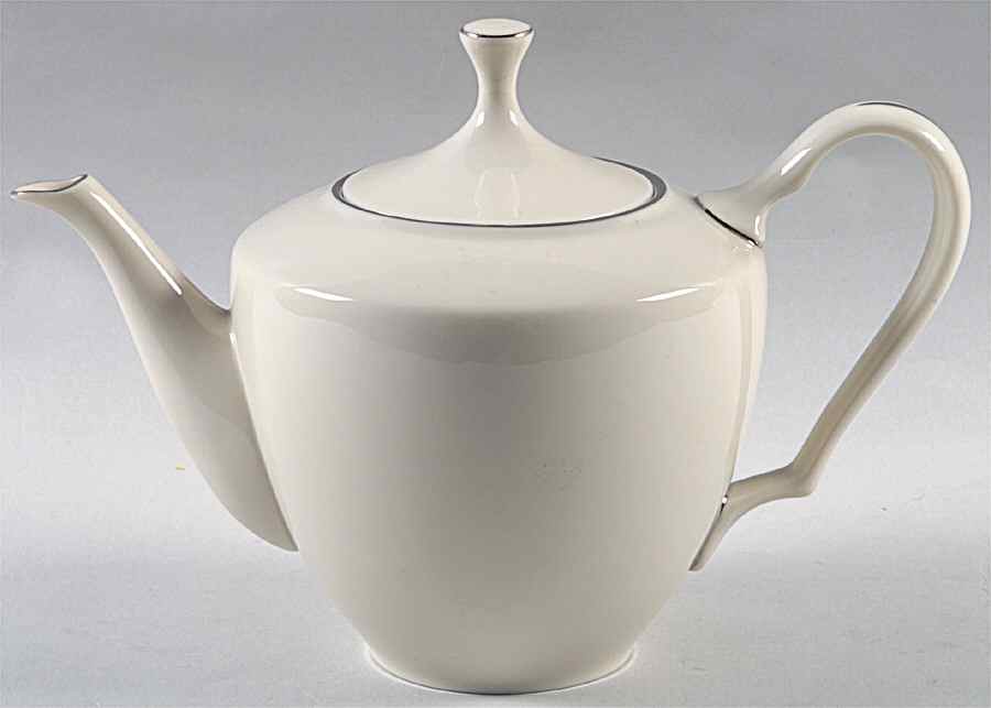 Montclair Teapot & Lid by Lenox-1