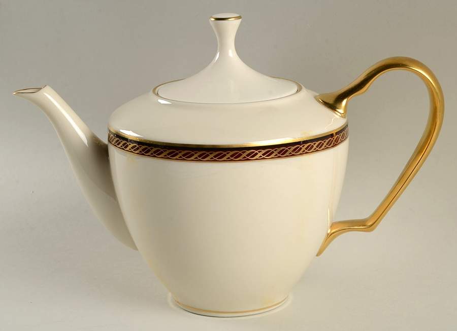 Monroe Teapot & Lid by Lenox-1