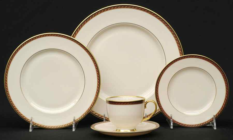 Monroe 5 Piece Place Setting by Lenox-1