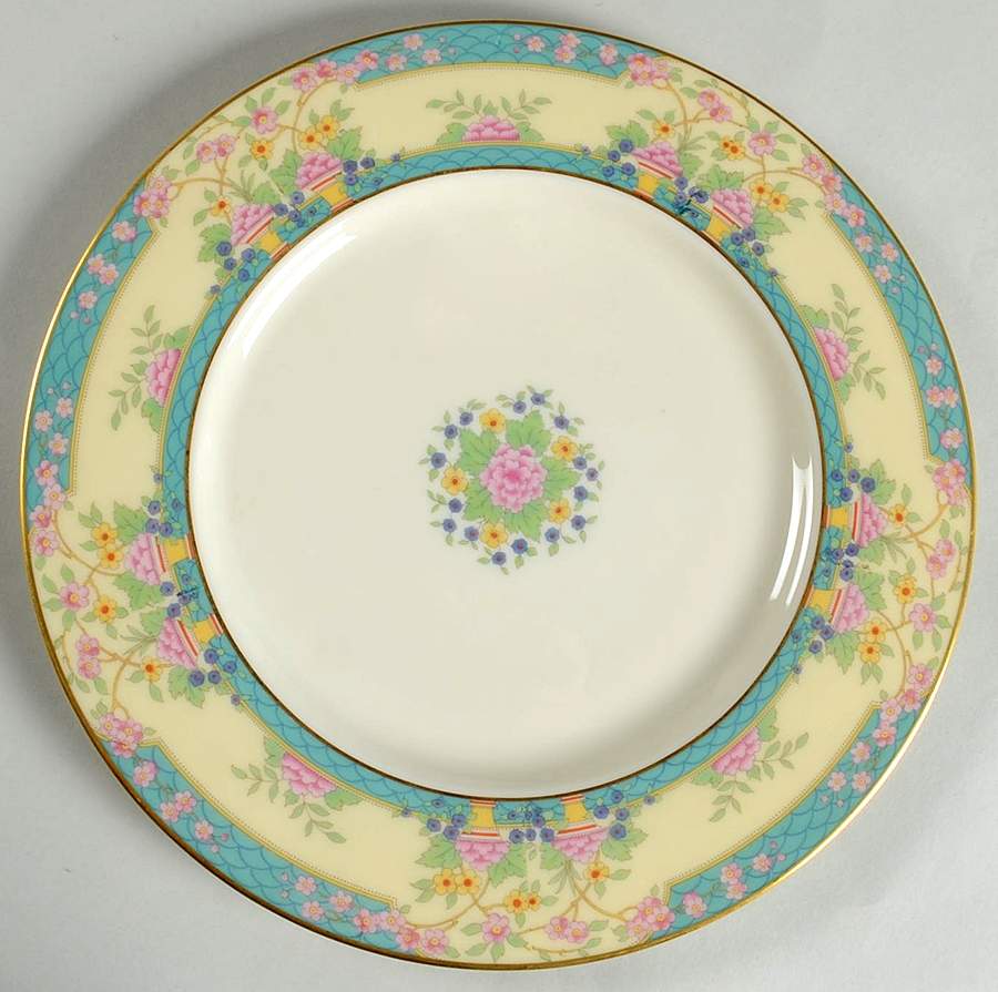 Monticello (Older Green) Dinner Plate by Lenox-1