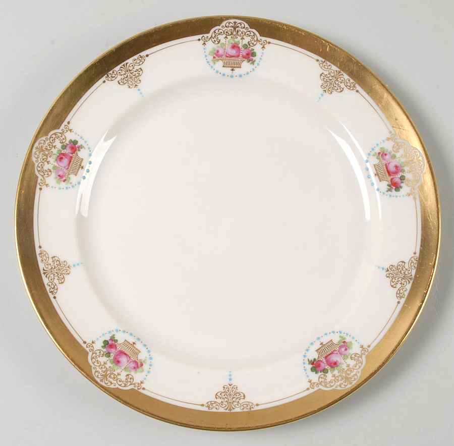 The Mount Vernon Luncheon Plate by Lenox-1