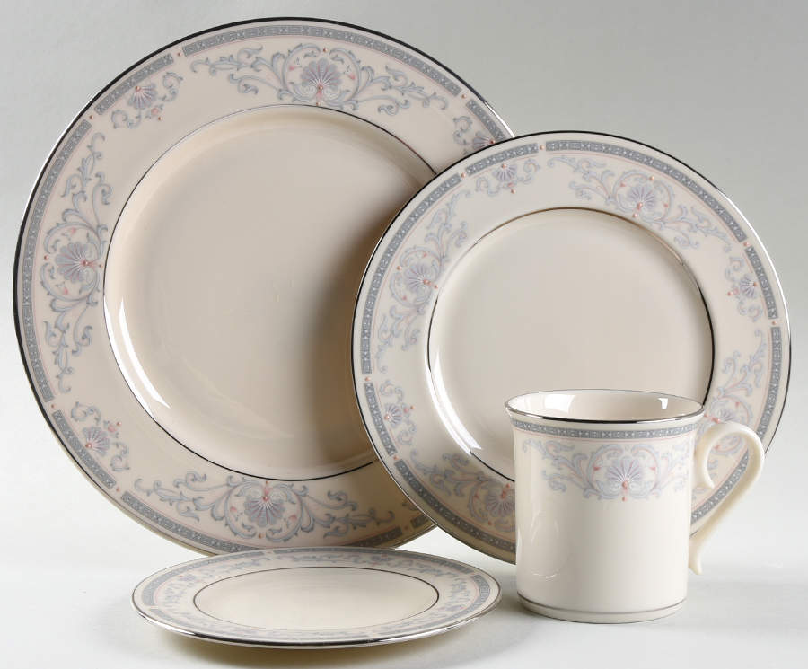 Mt. Vernon 4 Piece Place Setting by Lenox-1
