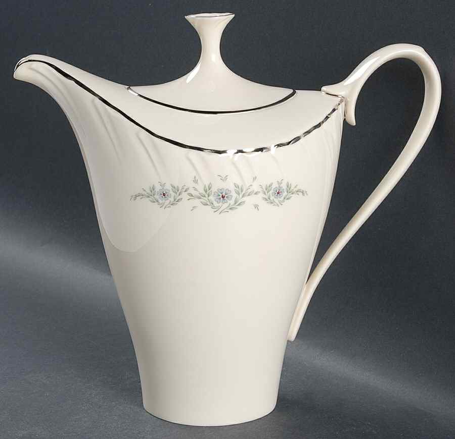 Musette Coffee Pot & Lid by Lenox-1