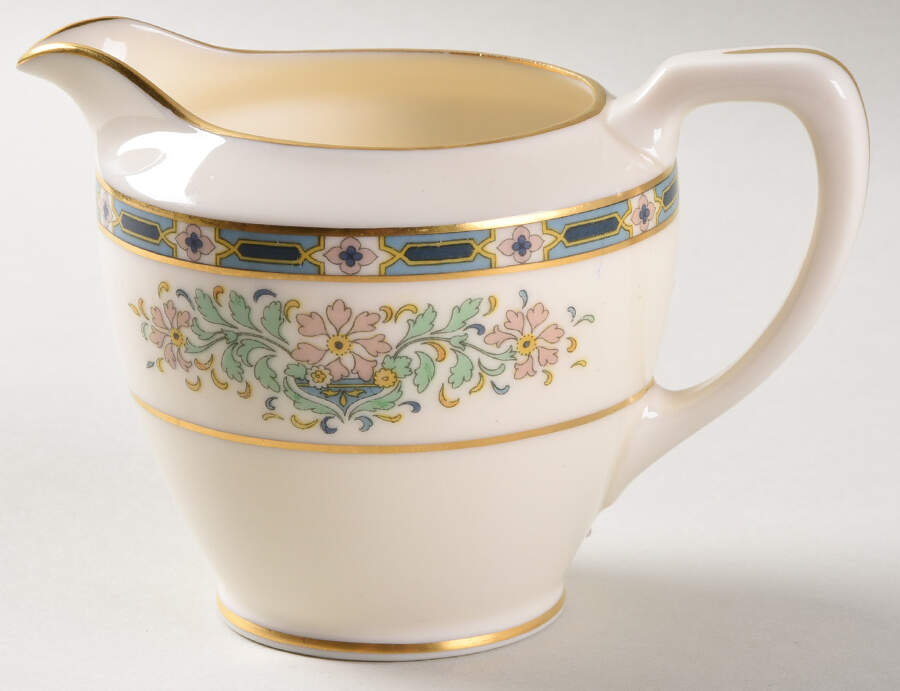 Mystic Shape 1963 Creamer by Lenox-1