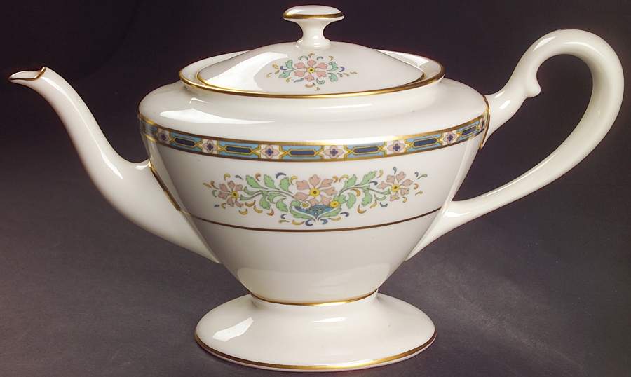 Mystic Shape 742 Small Teapot & Lid by Lenox-1