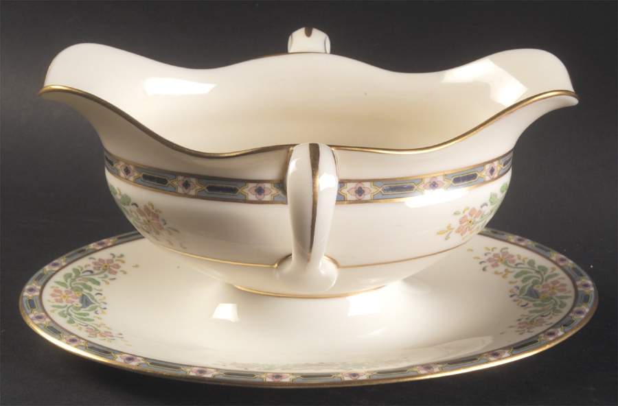 Mystic Gravy Boat with Attached Underplate by Lenox-1