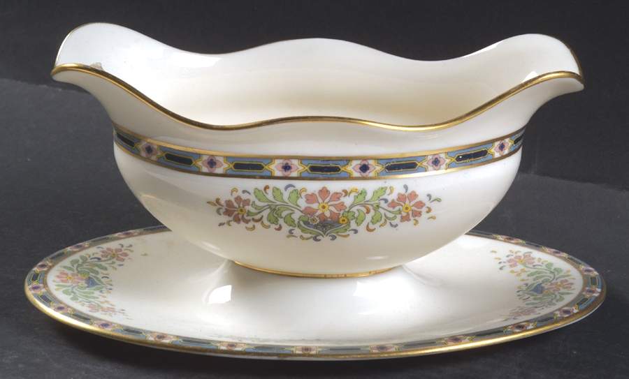 Mystic Gravy Boat with Attached Underplate by Lenox-1