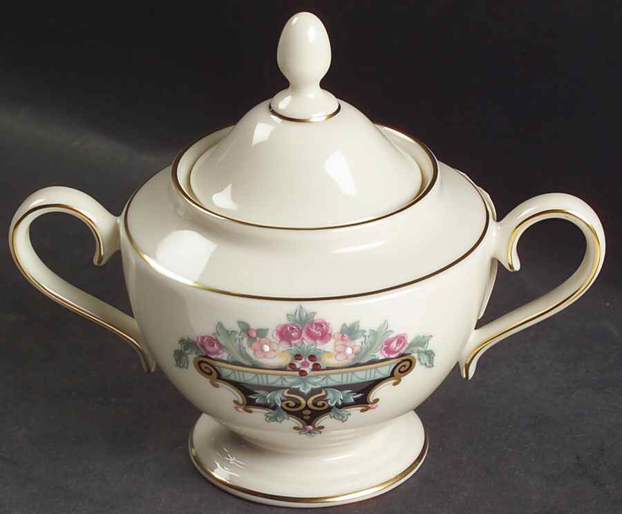 Newbury Square 1999 Shape Sugar Bowl & Lid by Lenox-1