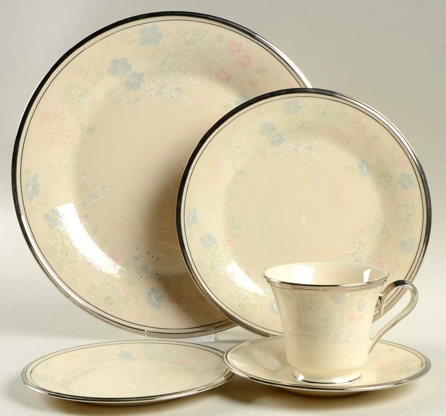 Nicole 5 Piece Place Setting by Lenox-1