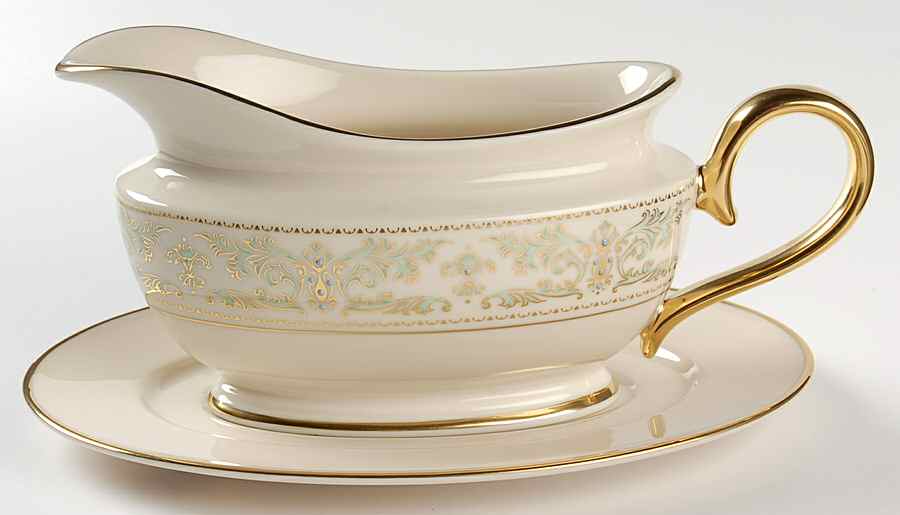 Noblesse Gravy Boat & Underplate by Lenox-1