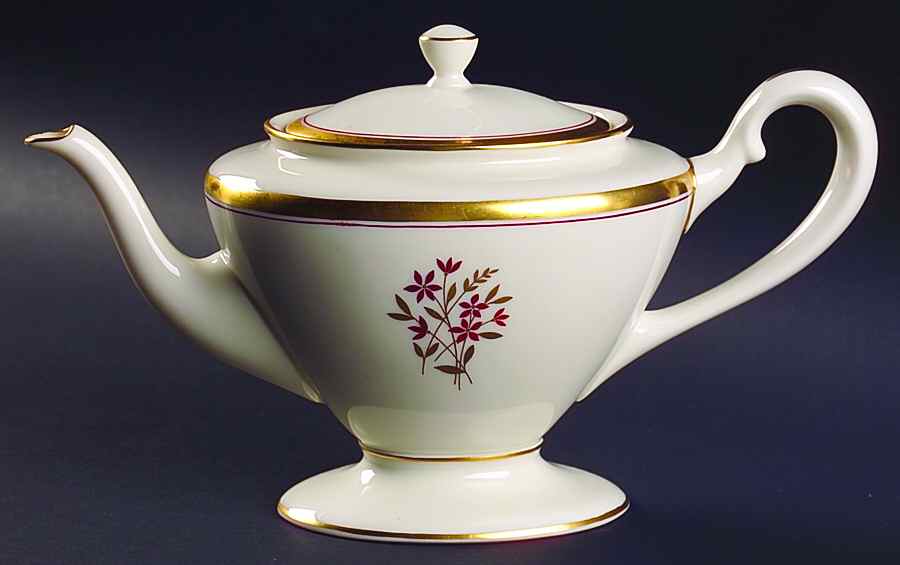 Nydia Shape 742 Small Teapot & Lid by Lenox-1