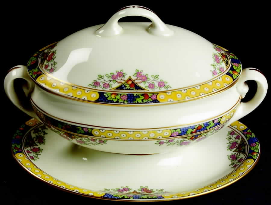 The Orchard Sauce Boat with Attached Underplate & Lid by Lenox-1