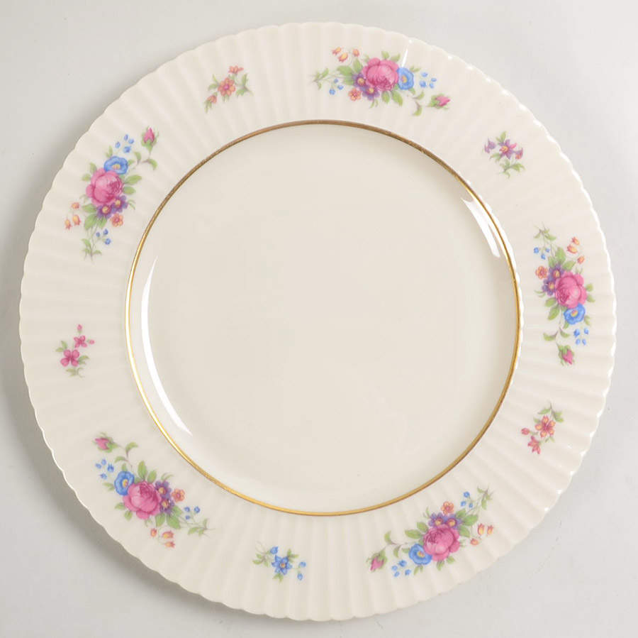 Pavlova Dinner Plate by Lenox-1