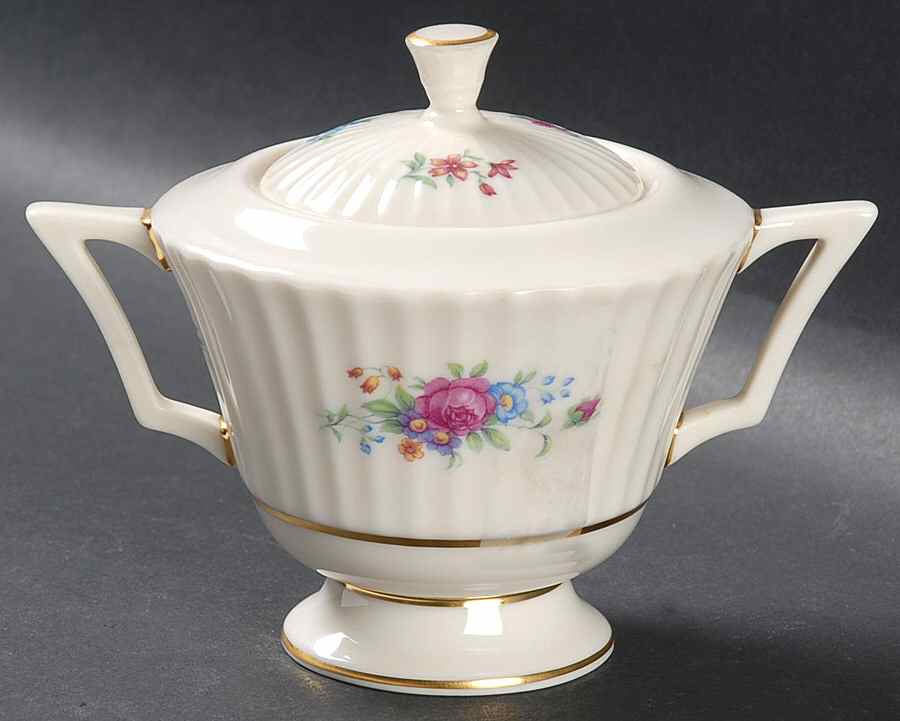 Pavlova Sugar Bowl & Lid by Lenox-1