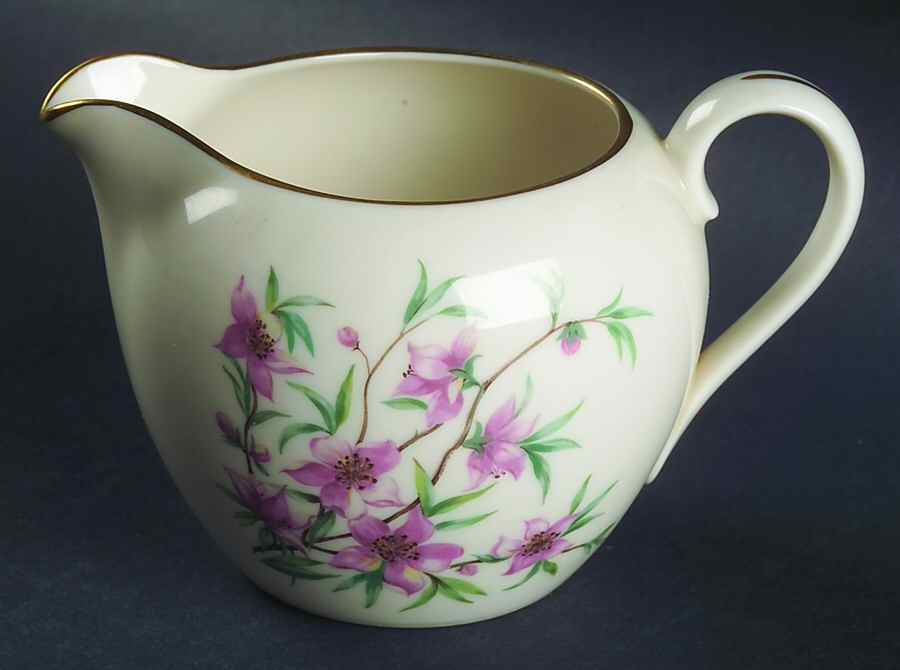 Peachtree Creamer by Lenox-1
