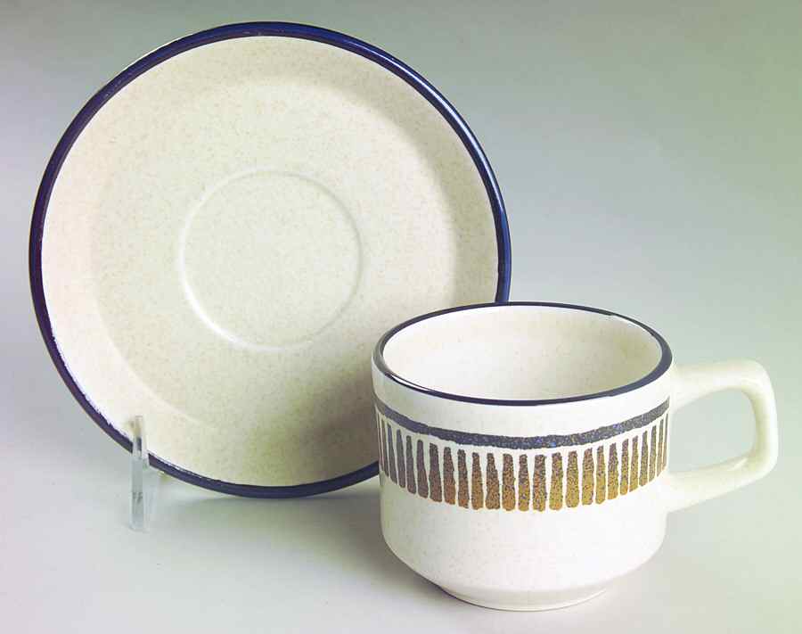Percussion (Trim On Edge) Flat Cup & Saucer Set by Lenox-1