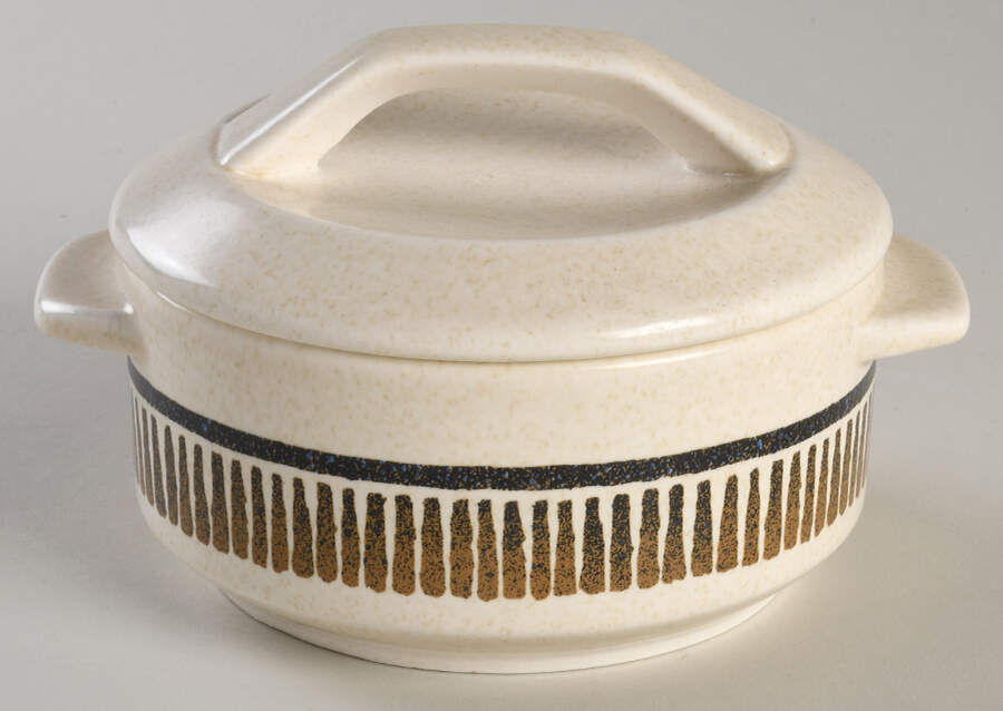 Percussion (Trim Off Edge) Individual Casserole & Lid by Lenox-1
