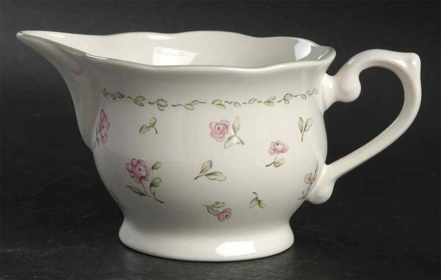 Pinafore Creamer by Lenox-1