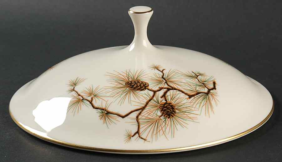 Pine Lid for Round Vegetable by Lenox-1