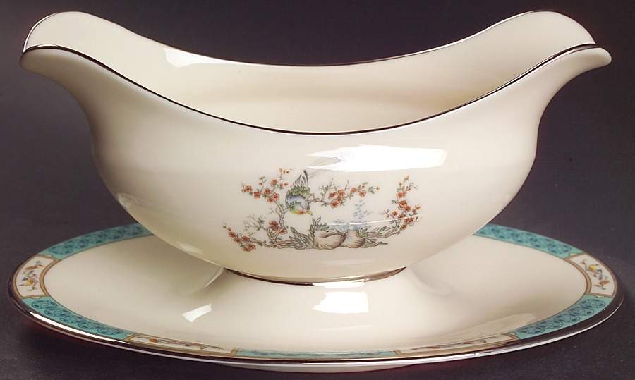 Plum Blossoms Gravy Boat with Attached Underplate by Lenox-1