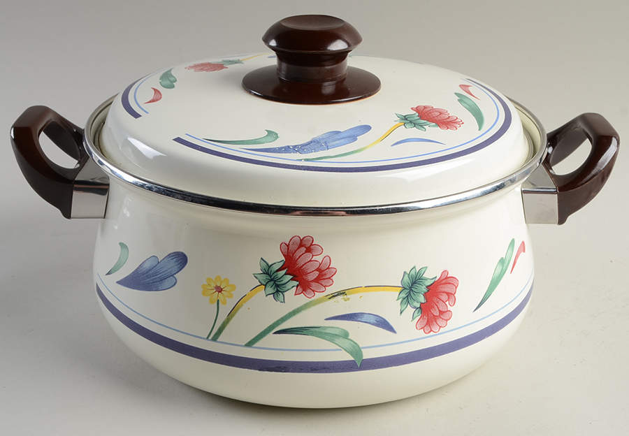 Poppies On Blue 1.5 Quart Metal Covered Casserole by Lenox-1