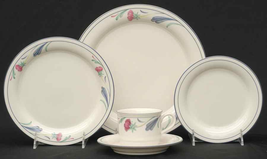 Poppies On Blue 5 Piece Place Setting by Lenox-1