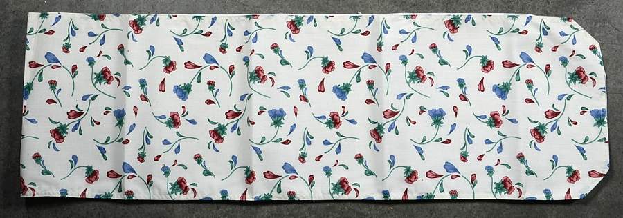 Poppies On Blue 13" X 90" Cloth Table Runner by Lenox-1
