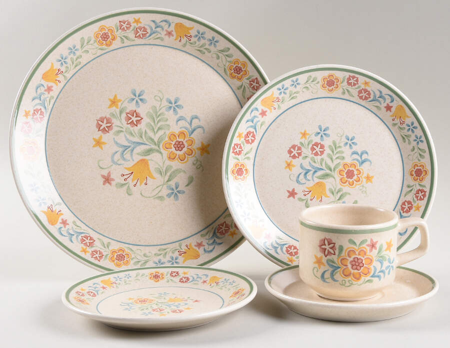 Quakertown 40 Piece Estate Set by Lenox-1