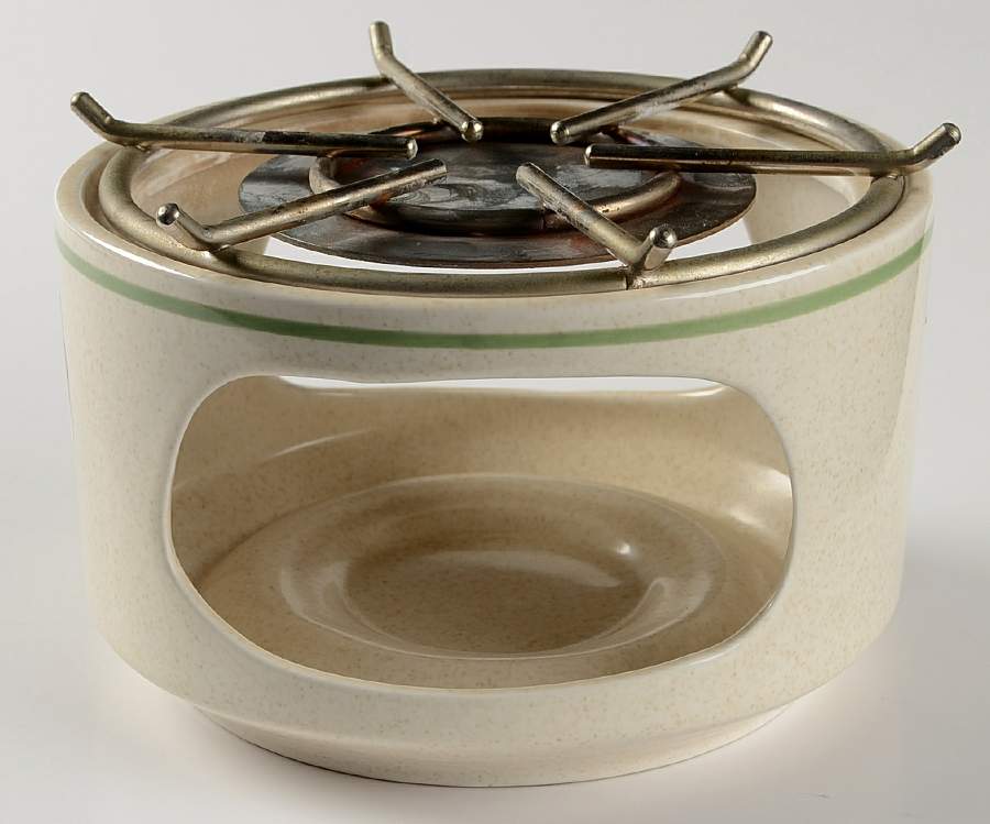 Quakertown Warmer Stand & Metal Rack W/O Burner by Lenox-1