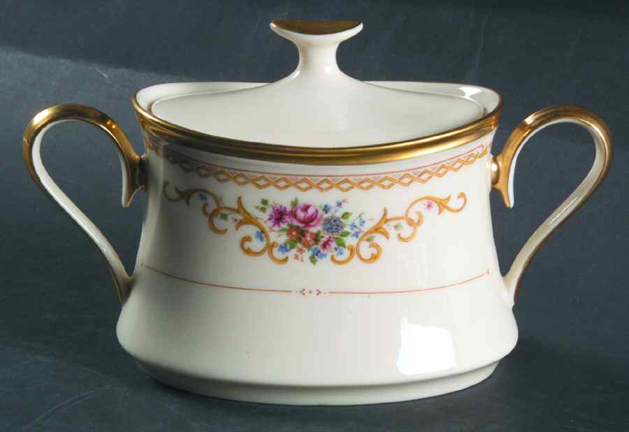Queen's Garden Sugar Bowl & Lid by Lenox-1