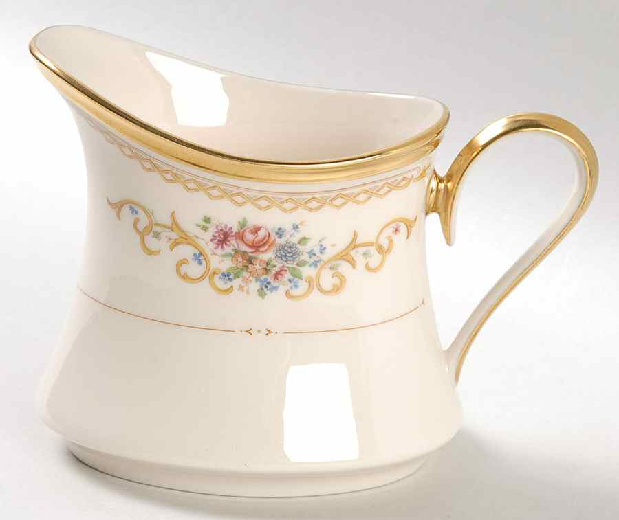 Queen's Garden Creamer by Lenox-1