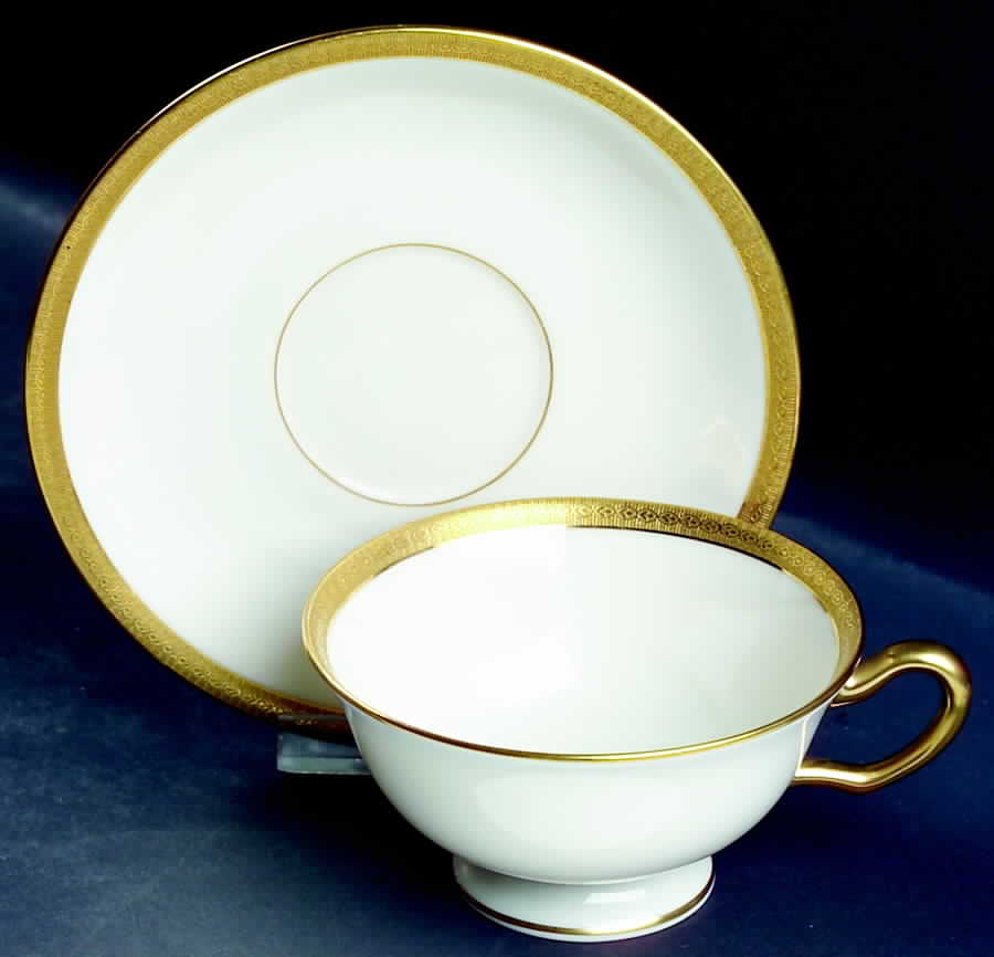 R4 Footed Cup & Saucer Set by Lenox-1