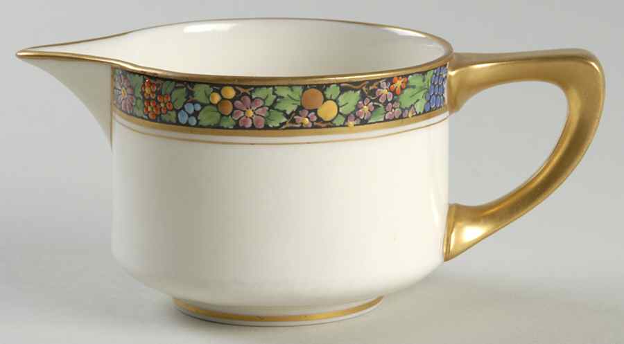 R6 Creamer by Lenox-1