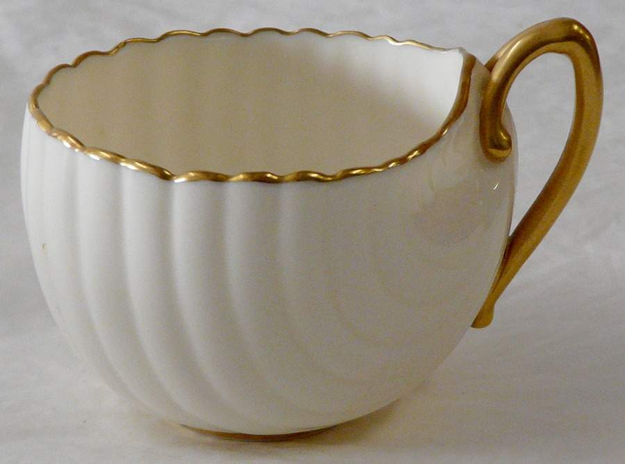 R86 Flat Cup by Lenox-1