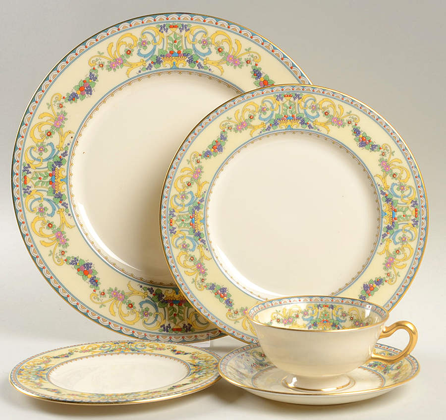 Renaissance 5 Piece Place Setting by Lenox-1