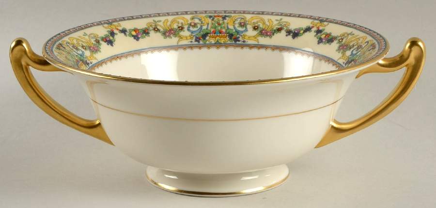 Renaissance Large Berry Bowl by Lenox-1