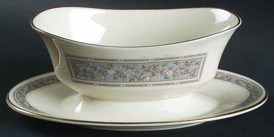 Rendezvous Gravy Boat with Attached Underplate by Lenox-1