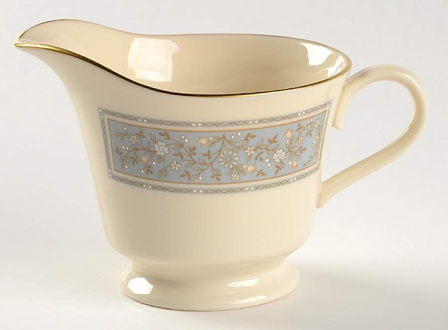 Rendezvous Creamer by Lenox-1