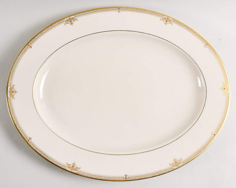 Republic 15" Oval Serving Platter by Lenox-1